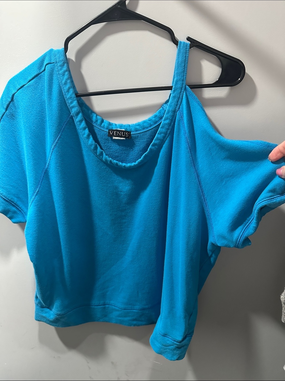 VENUS Bright Teal Cold-Shoulder Crop Top